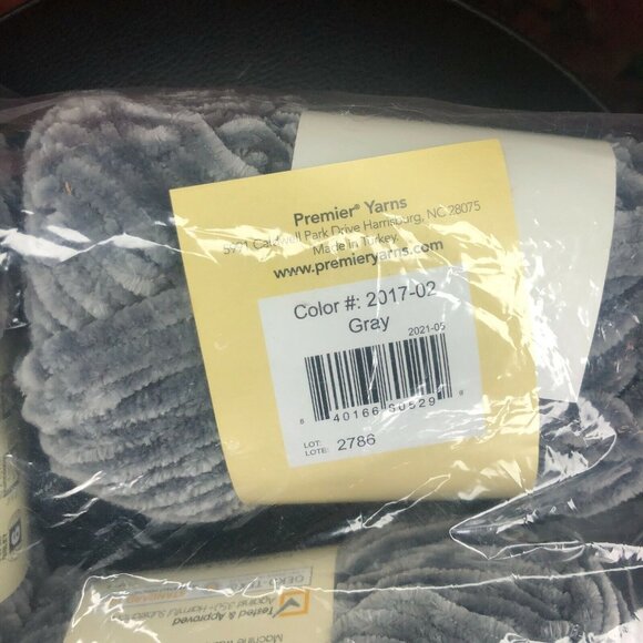 Lot Of 3 JUST Chenille 100% polyester Gray 65yds yarn New Needlework - Picture 3 of 3